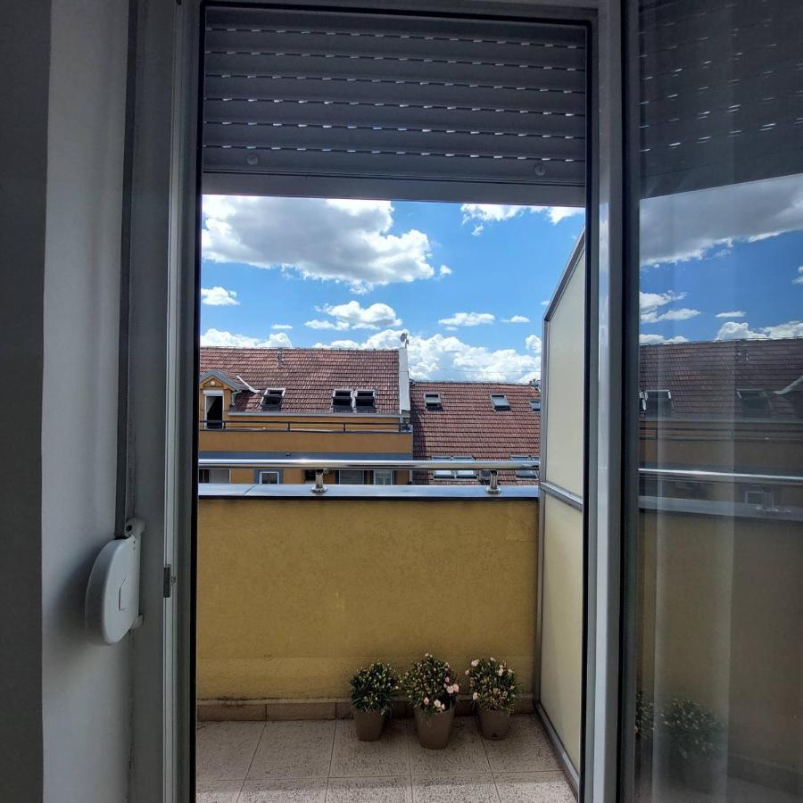Soul Stan Na Dan Apartment Novi Sad Luaran gambar